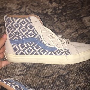 Hi top Vans 8.5